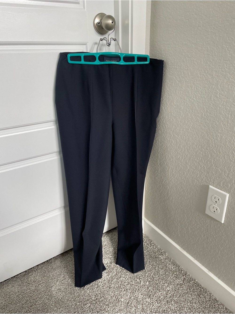 Piazza Sempione Audrey Dark Navy Cropped Dress Pants 42 (US size 6)